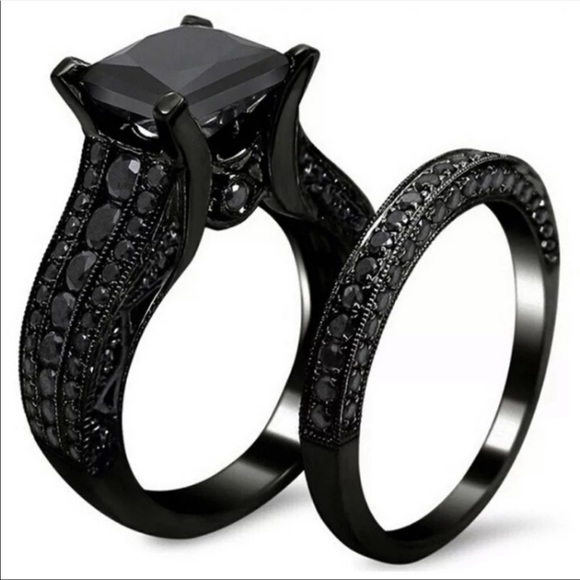 Princess cut black sapphire Sterling ring set - Picture 3 of 7